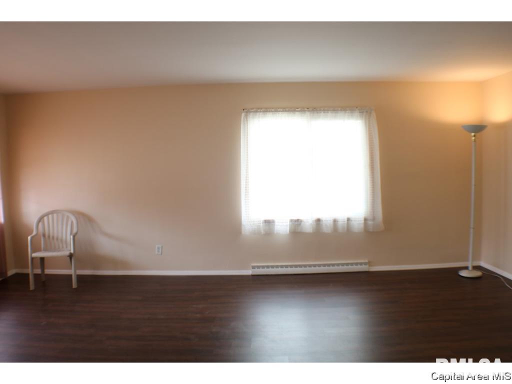2340 South 6th Street Springfield, IL 62703 - Photo 8 of 33