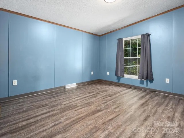 $280,000 | 33 Goose Creek Road, Swannanoa, NC 28778