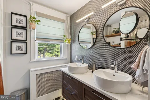 $389,000 | 674 Wendover Street, Philadelphia, PA 19128
