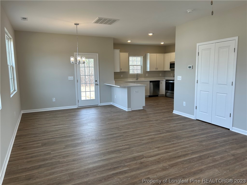 470 Ray Byrd Road Lillington, NC 27546 - Photo 5 of 34 Gallery Image 5