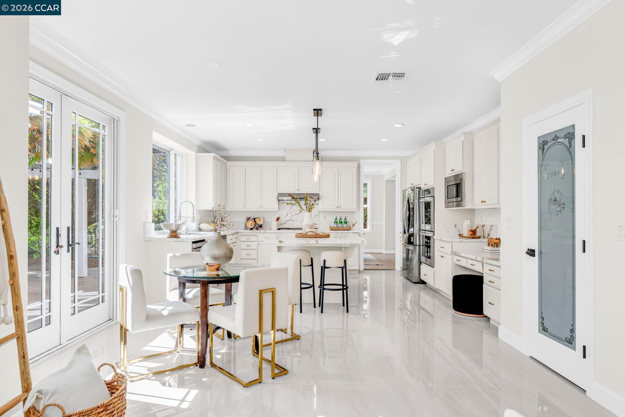 17 Pine Valley Place San Ramon, CA 94583 - Photo 15 of 60