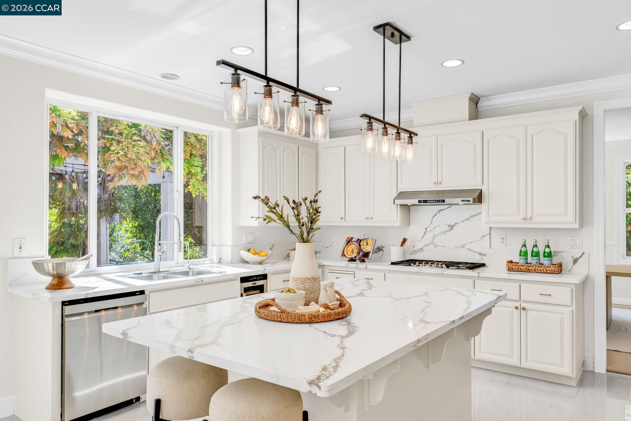 17 Pine Valley Place San Ramon, CA 94583 - Photo 18 of 60