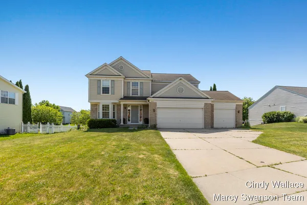 $395,000 | 8511 Green Valley Southeast, Caledonia, MI 49316