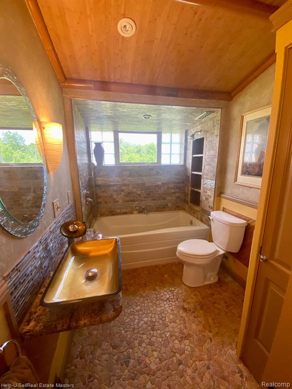 4408 Lapeer Road Port Huron, MI 48060 - Photo 19 of 53