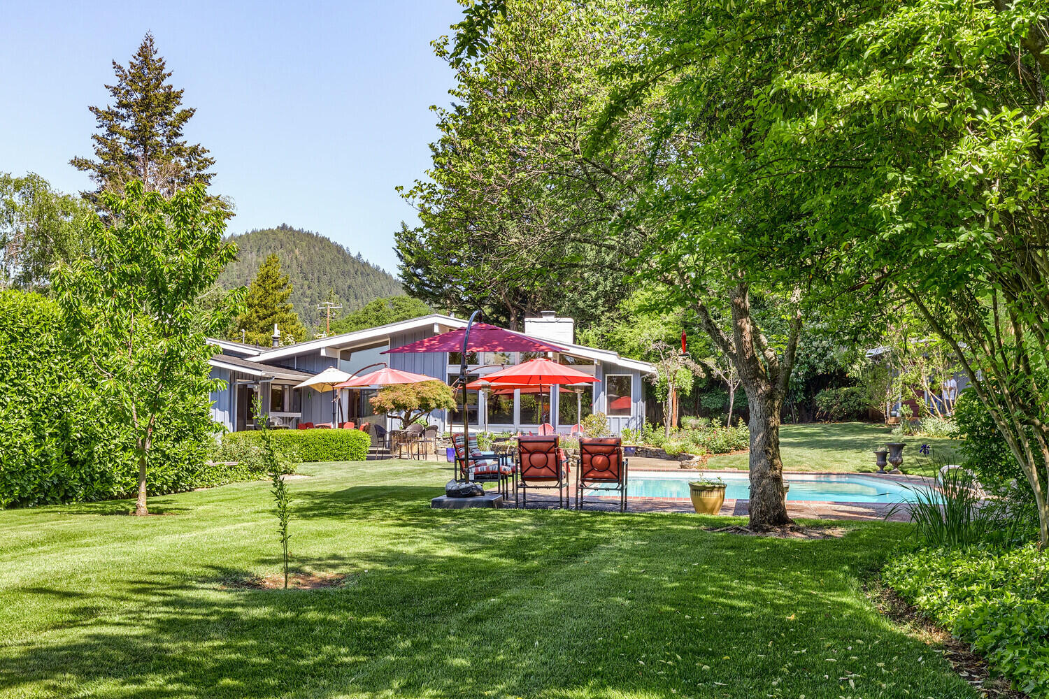 2395 Scoville Road Grants Pass, OR 97526 - Photo 18 of 101 19