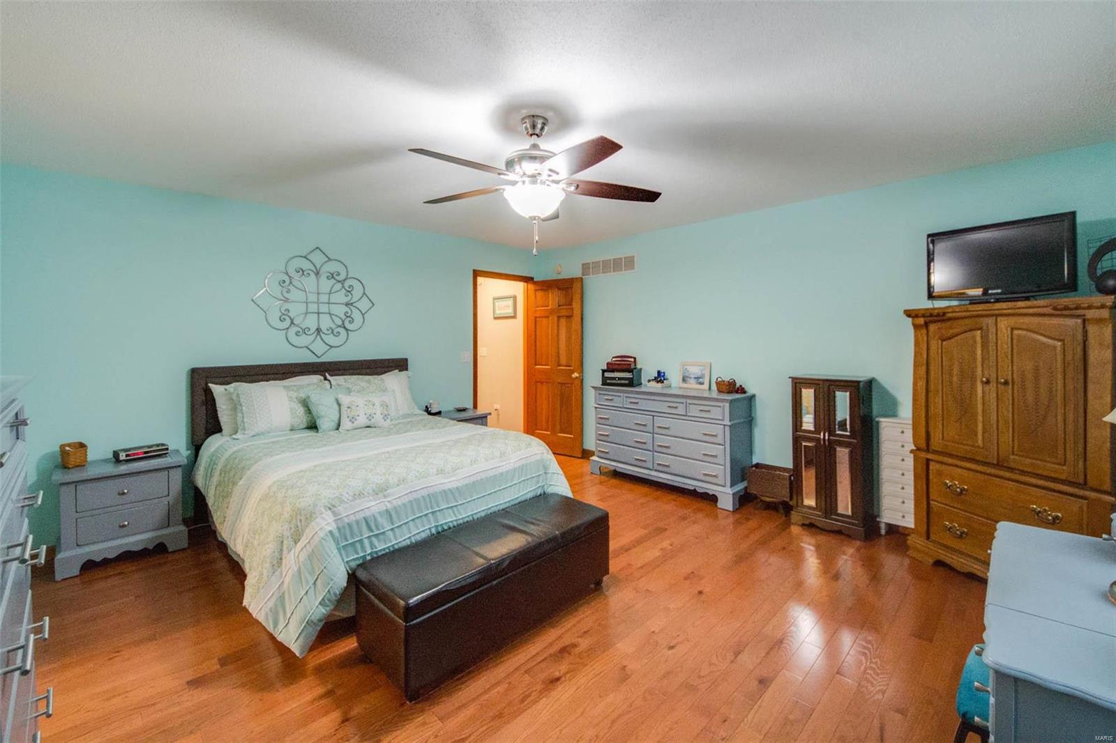 9 Willow Way Brighton, IL 62012 - Photo 13 of 46