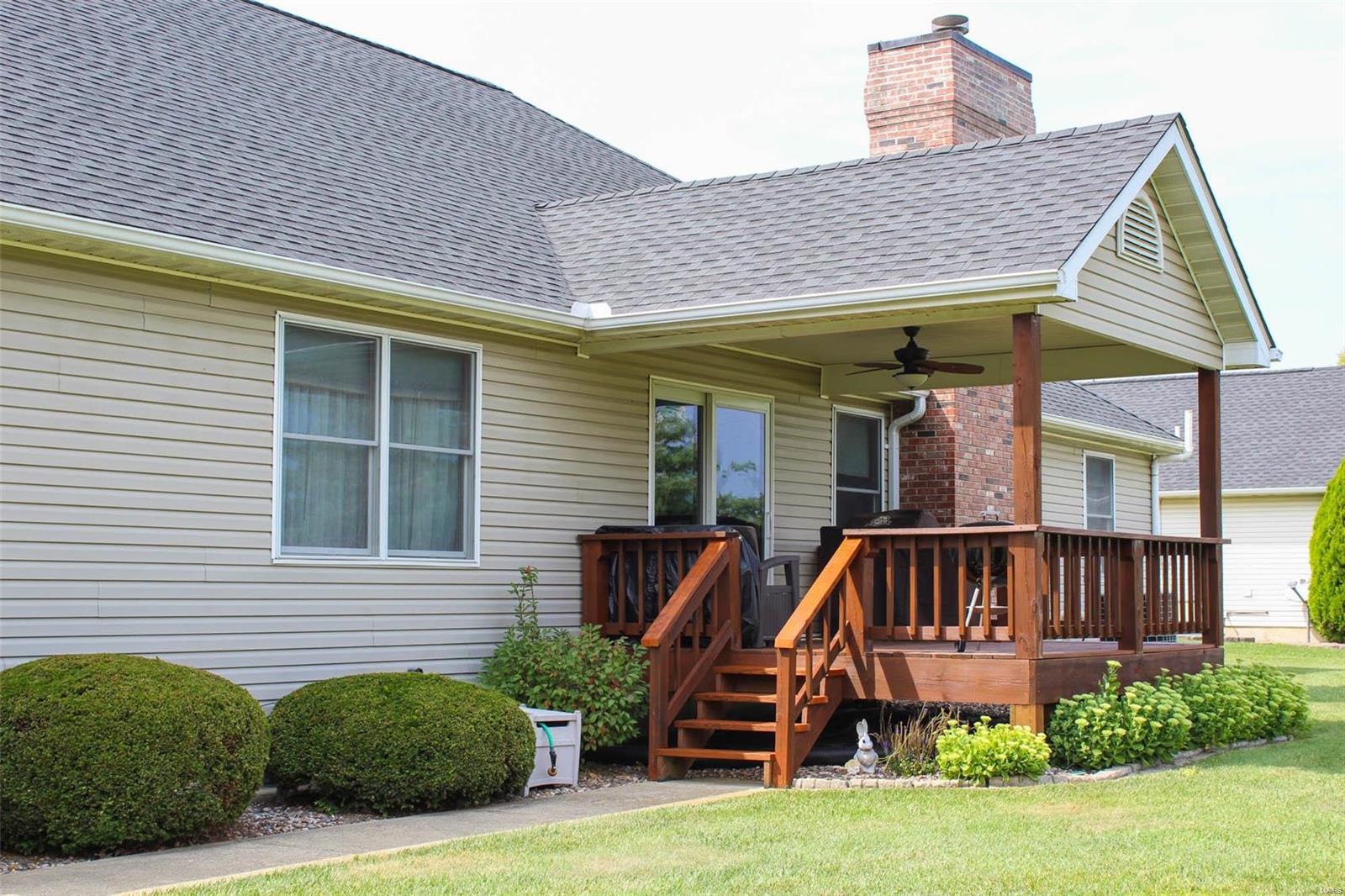 9 Willow Way Brighton, IL 62012 - Photo 44 of 46