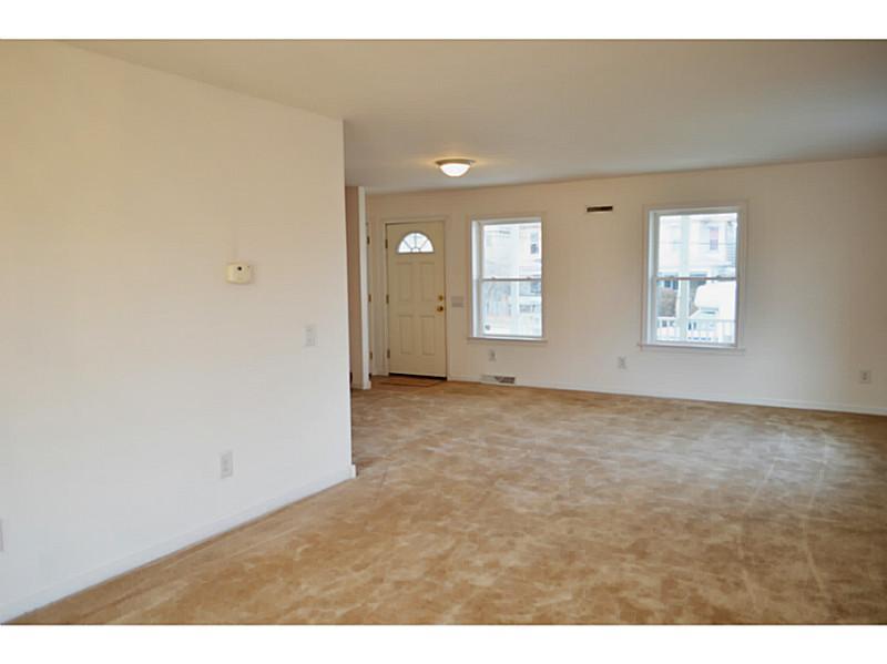 604 Reed Avenue Monessen, PA 15062 - Photo 8 of 24 Dining Room.