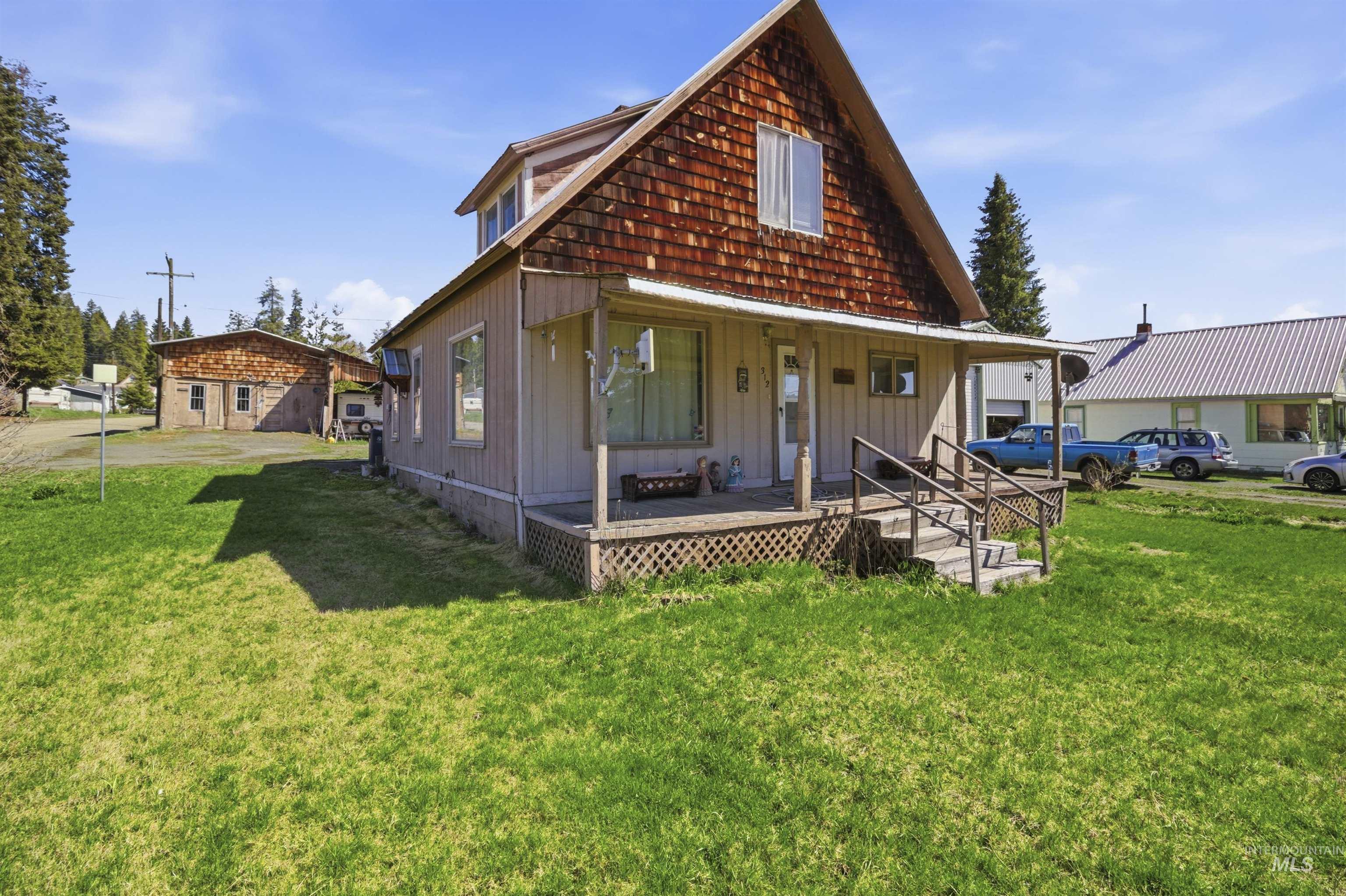 312 3rd Avenue Bovill, ID 83806 - Photo 3 of 17