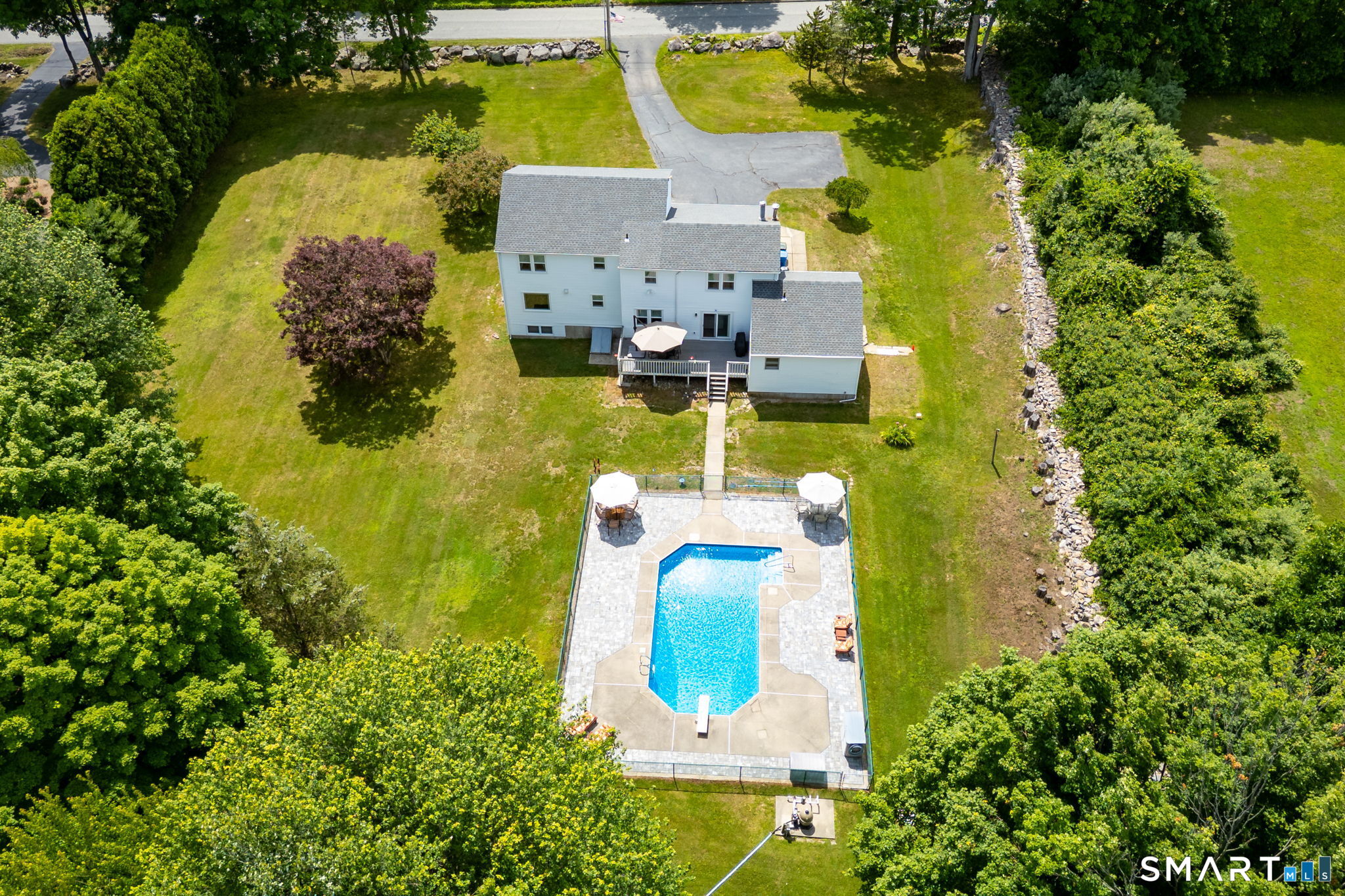 393 Wawecus Hill Road Norwich, CT 06360 - Photo 33 of 40