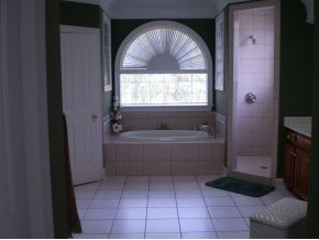 1992 Cooks Valley Road Kingsport, TN 37664 - Photo 11 of 12 Master bath