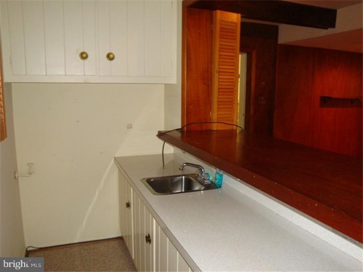 1257 Audubon Road West Chester, PA 19382 - Photo 17 of 20 Wet Bar