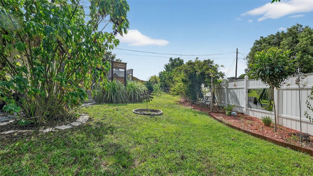 6499 Nebula Street Weeki Wachee, FL 34613 - Photo 36 of 54