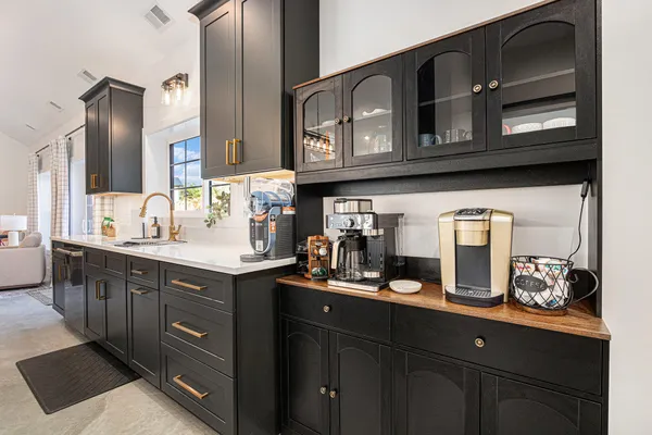 $1,387,000 | 13785 Jane Way, Sawyer, MI 49125