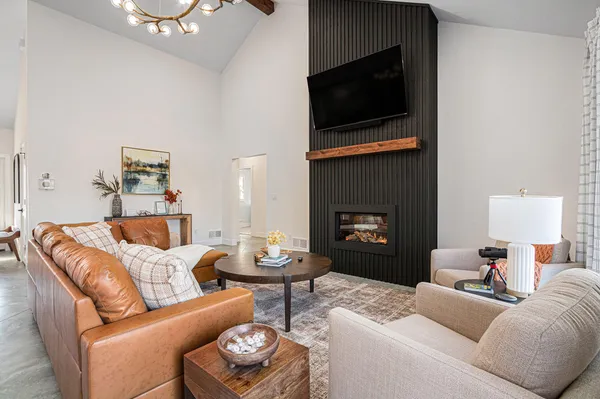 $1,387,000 | 13785 Jane Way, Sawyer, MI 49125