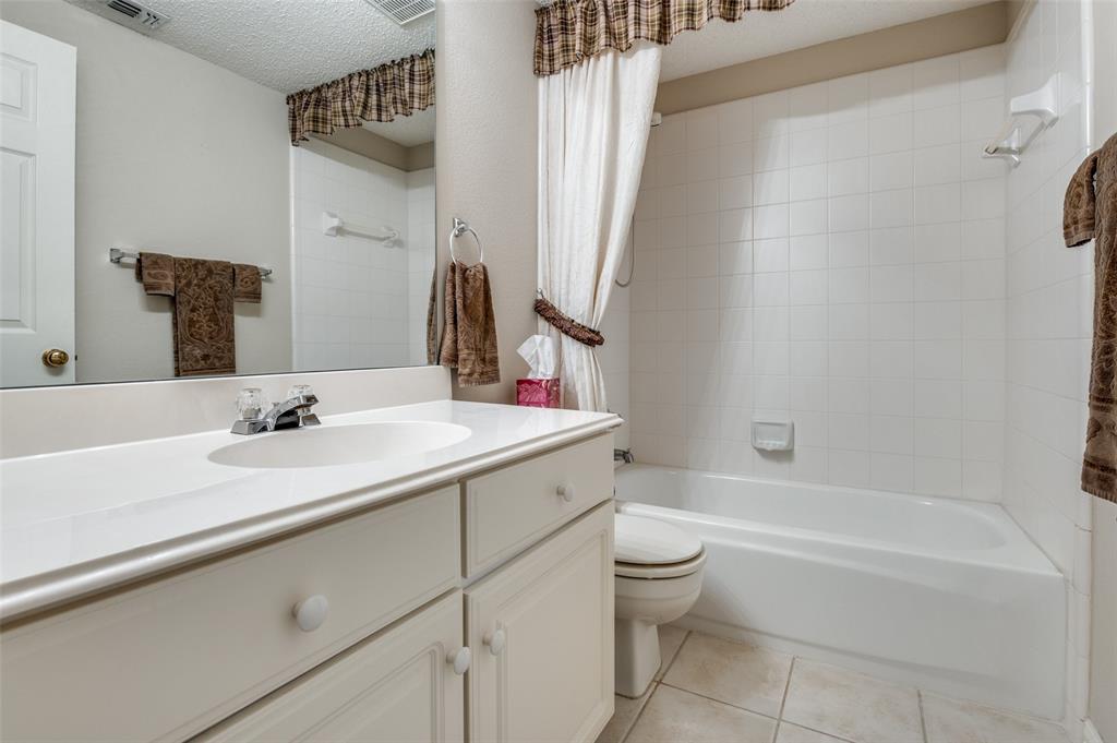 14596 Blueberry Court Addison, TX 75001 - Photo 29 of 40