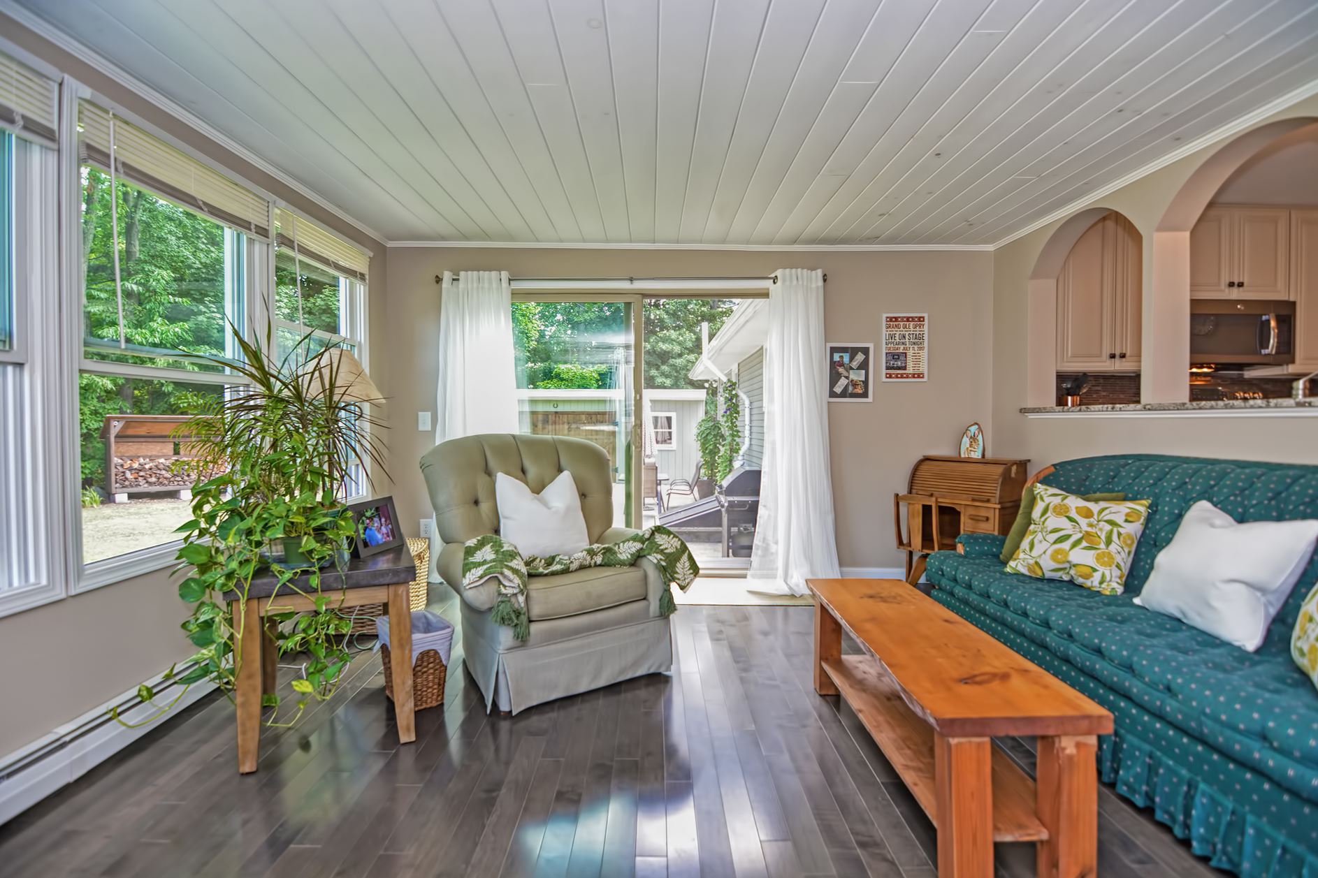51 Robinson Road Nashua, NH 03060 - Photo 14 of 40 Gallery Image 14