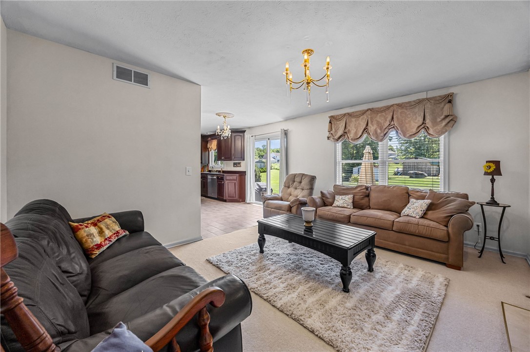 1052 Hard Rock Road Webster, NY 14580 - Photo 18 of 45