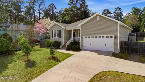 $460,000 | 11 Barkley Lane, Pinehurst, NC 28374