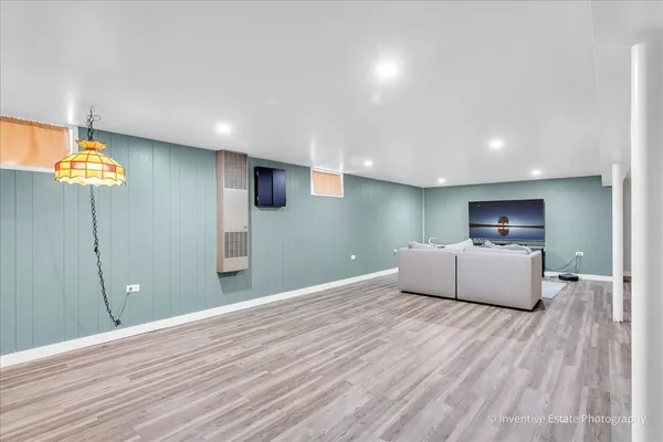 $329,900 | 3828 West 116th Place, Alsip, IL 60803