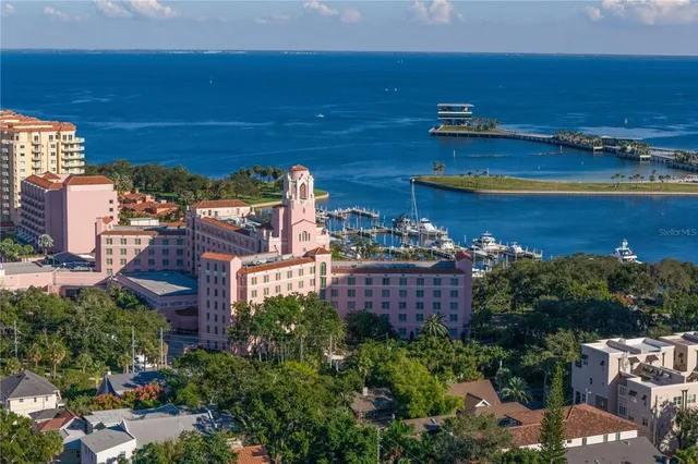 $1,695,000 | 153 5th Avenue Northeast, St. Petersburg, FL 33701