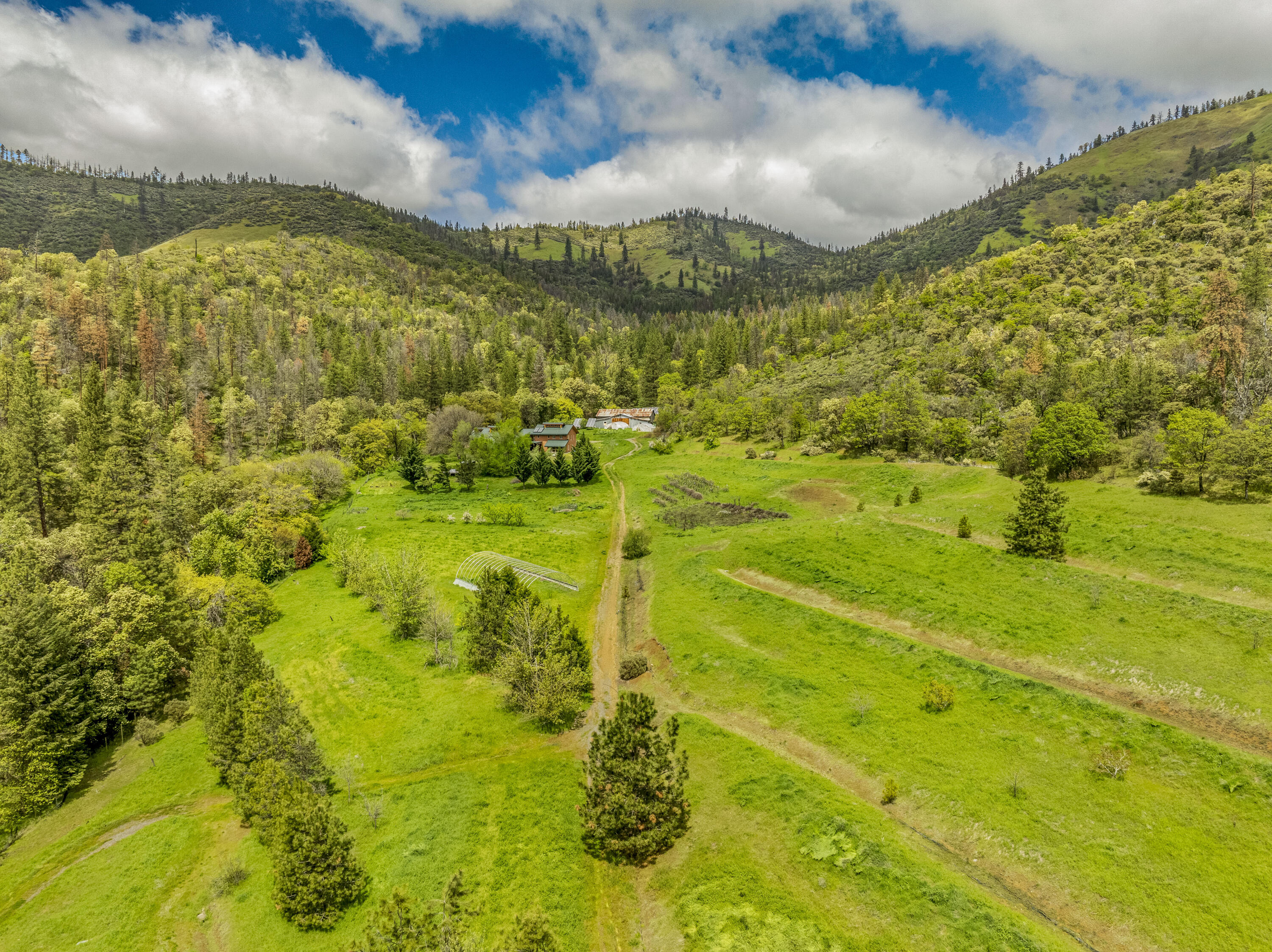 7000 Little Applegate Road Jacksonville, OR 97530 - Photo 7 of 59 Final (7)