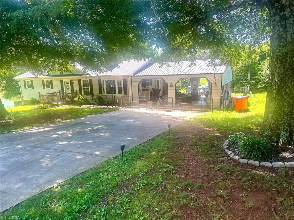 2139 Cb Eller School Road Elkin, NC 28621 - Photo 2 of 33 Gallery Image 2