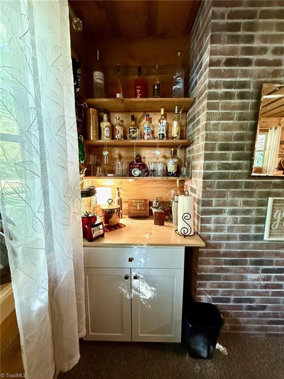 2139 Cb Eller School Road Elkin, NC 28621 - Photo 5 of 33 Built in service bar