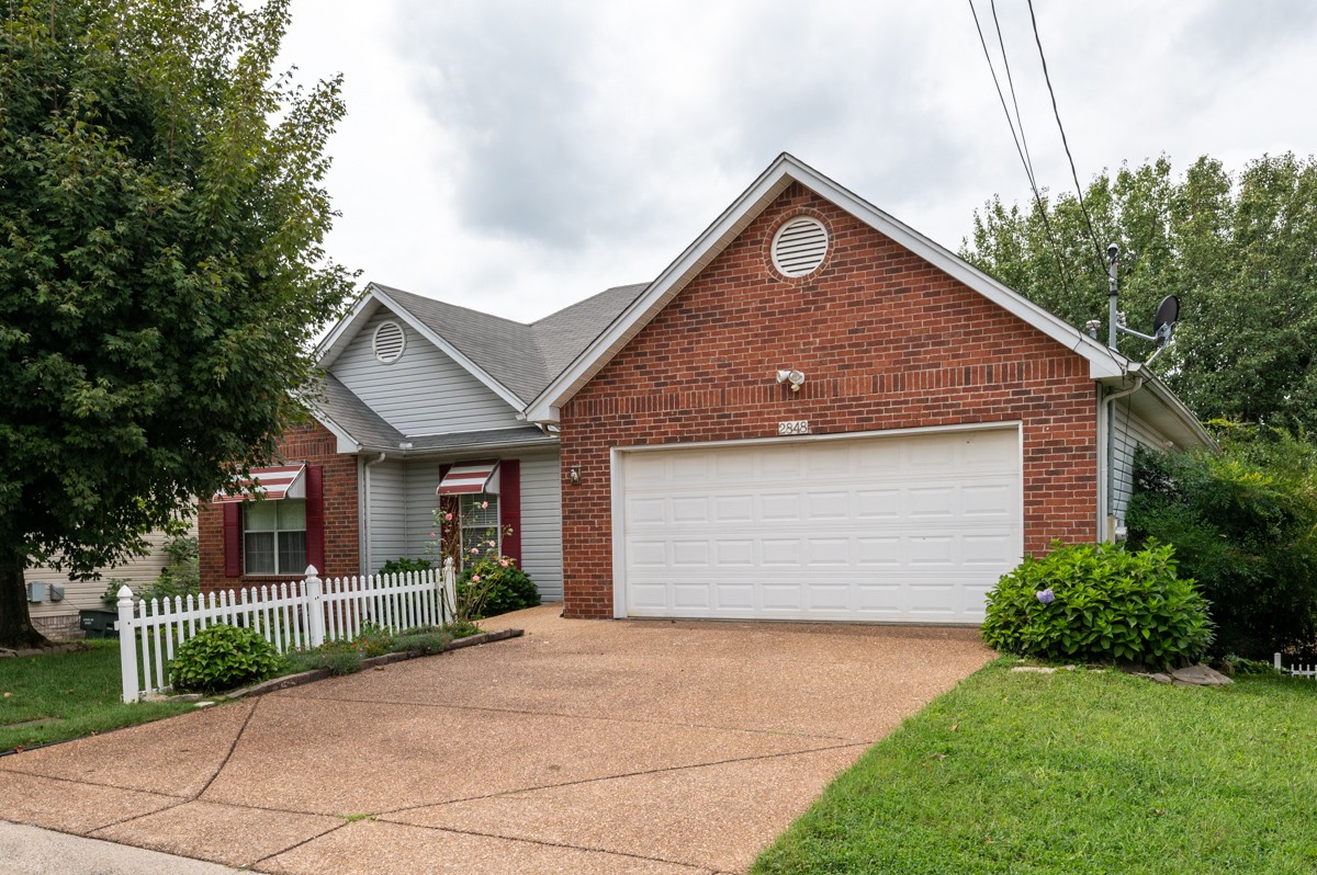 2848 Call Hill Road Nashville, TN 37211 - Photo 2 of 23 Gallery Image 2