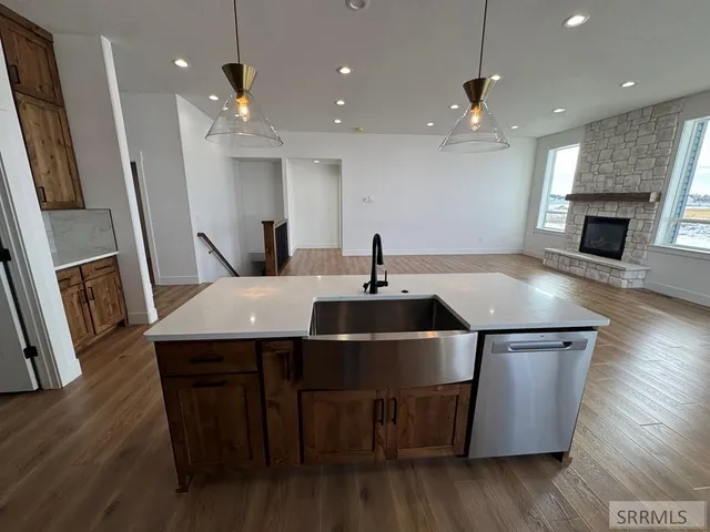 $640,000 | 1574 North 845 East, Shelley, ID 83274