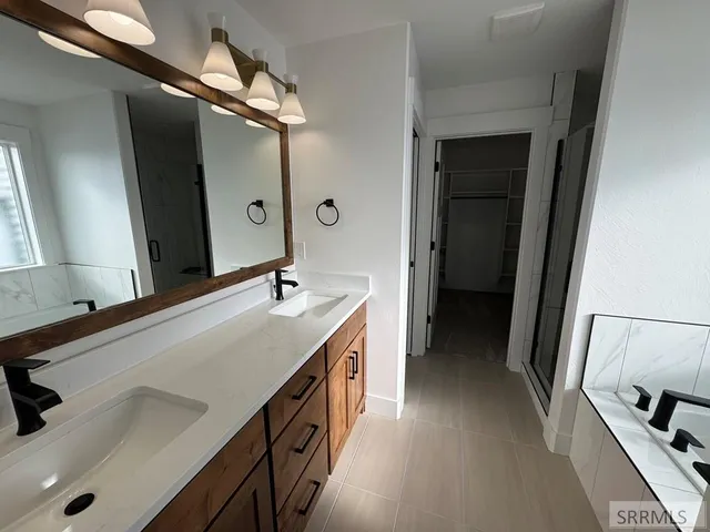 $640,000 | 1574 North 845 East, Shelley, ID 83274