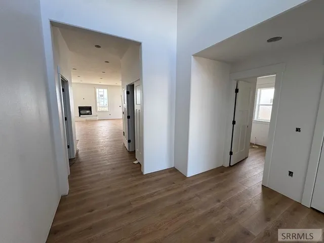 $650,000 | 1574 North 845 East, Shelley, ID 83274