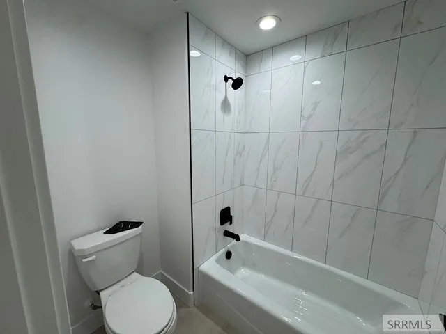 $640,000 | 1574 North 845 East, Shelley, ID 83274