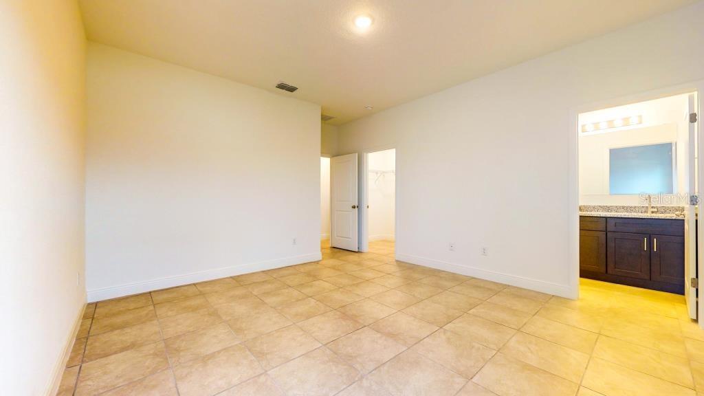 9809 North Swanee Terrace Dunnellon, FL 34433 - Photo 13 of 24 a view of an empty room