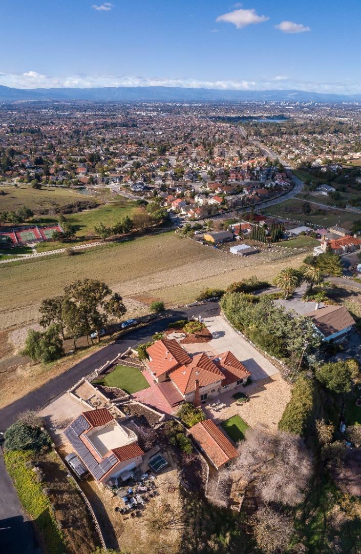 2570 Cypress Ridge Road San Jose, CA 95148 - Photo 14 of 63 Gallery Image 14