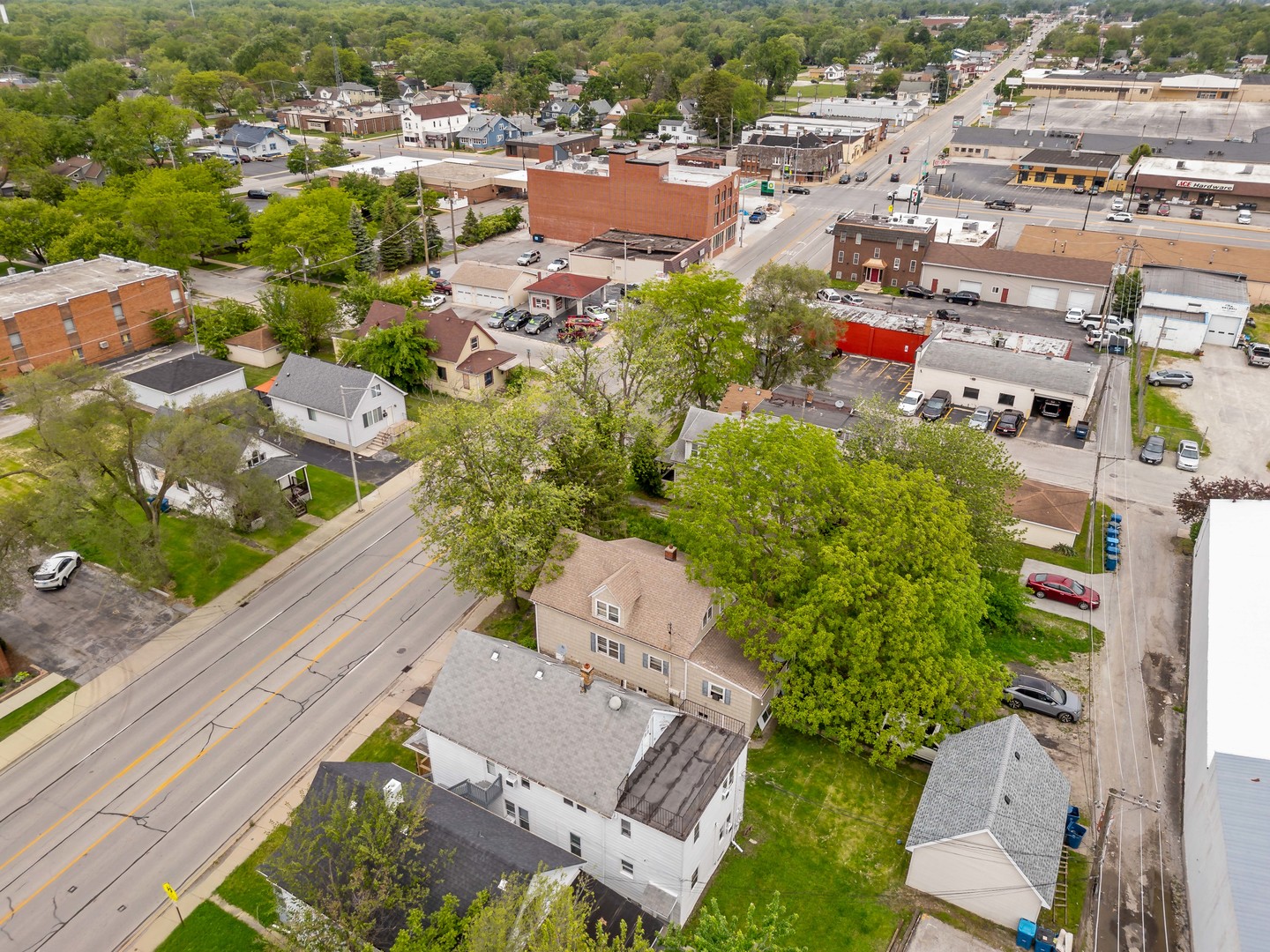 3441 Chicago Road Steger, IL 60475 - Photo 27 of 28 an aerial view of residential houses with outdoor space
