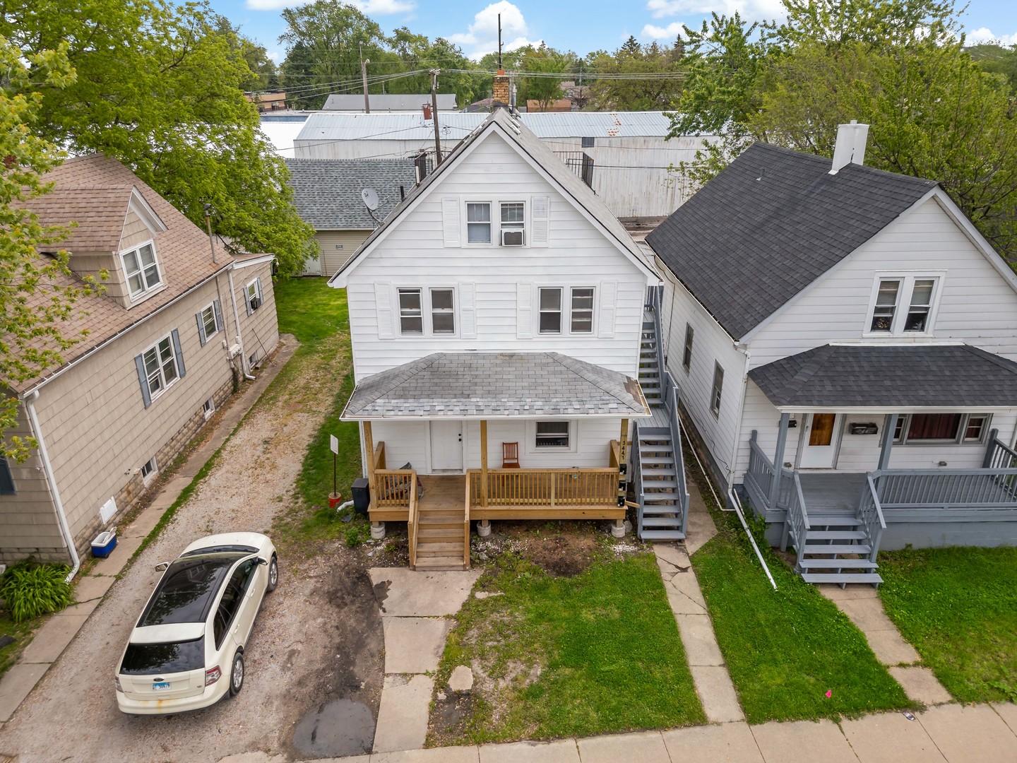 3441 Chicago Road Steger, IL 60475 - Photo 28 of 28 a aerial view of a house with a yard