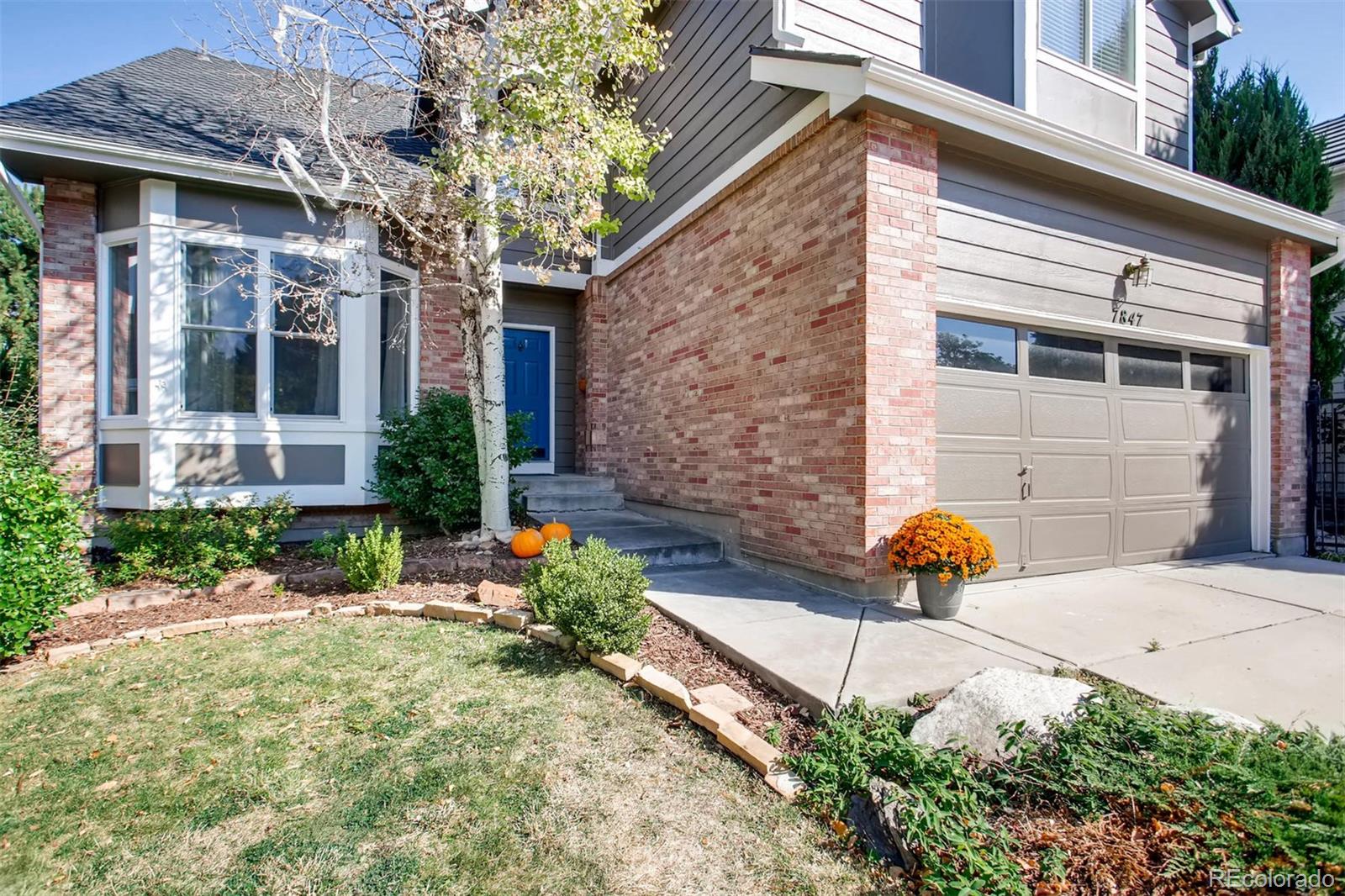 7847 Sweet Water Road Lone Tree, CO 80124 - Photo 3 of 32