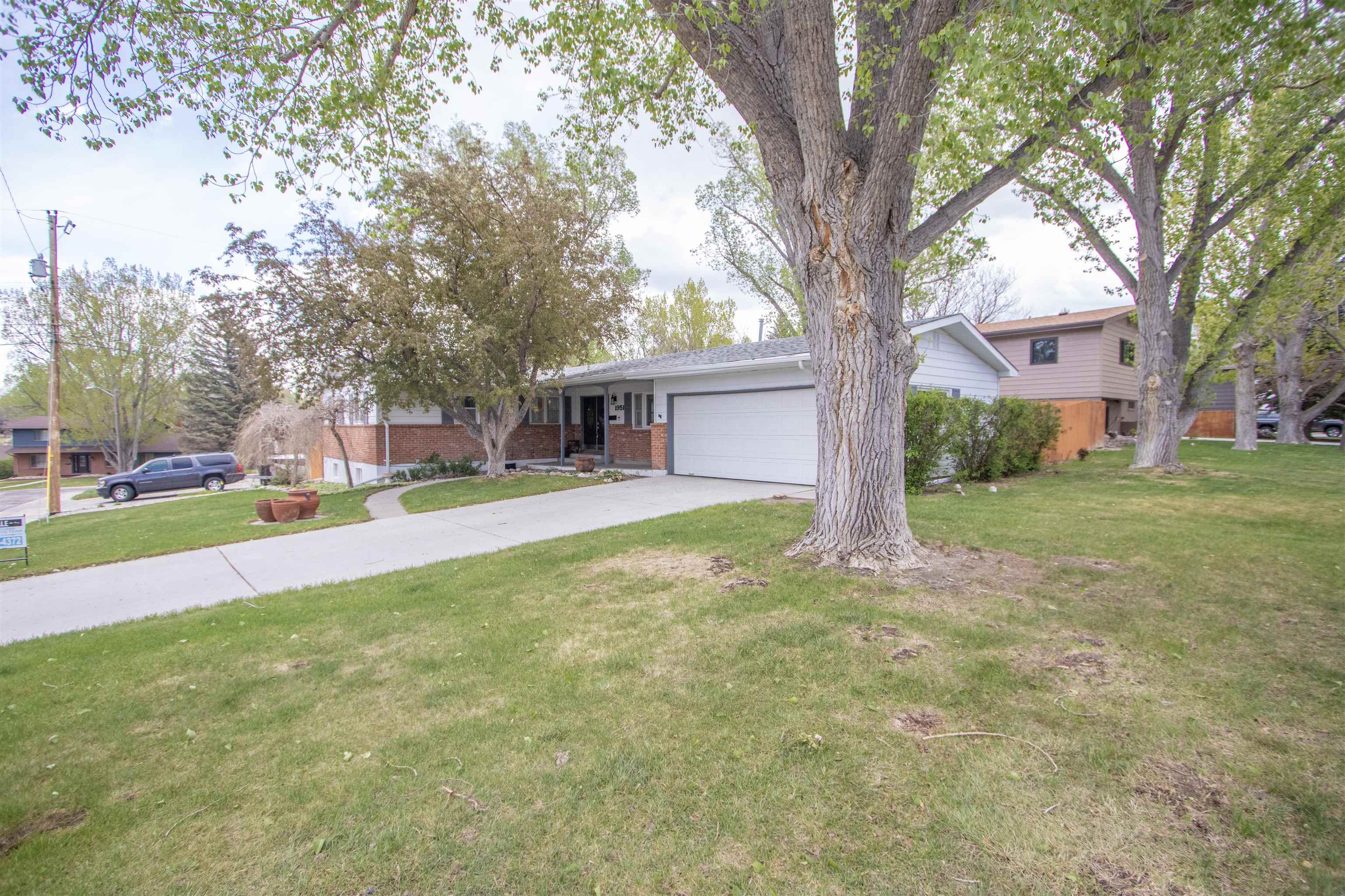 1951 Valcaro Road Casper, WY 82604 - Photo 18 of 48