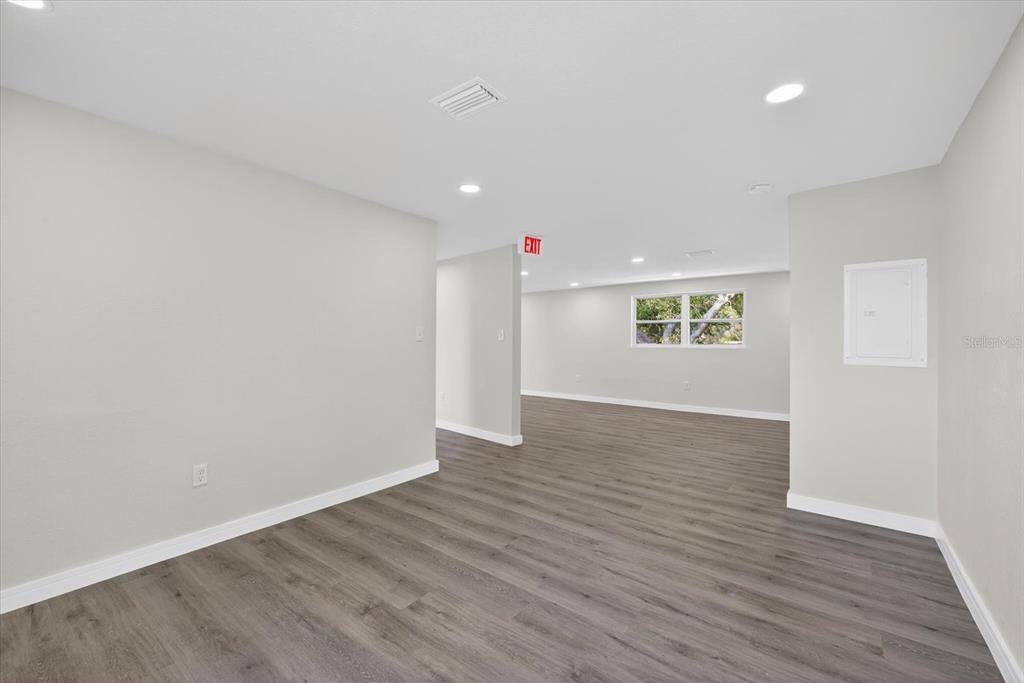 6334 Congress Street New Port Richey, FL 34653 - Photo 21 of 44