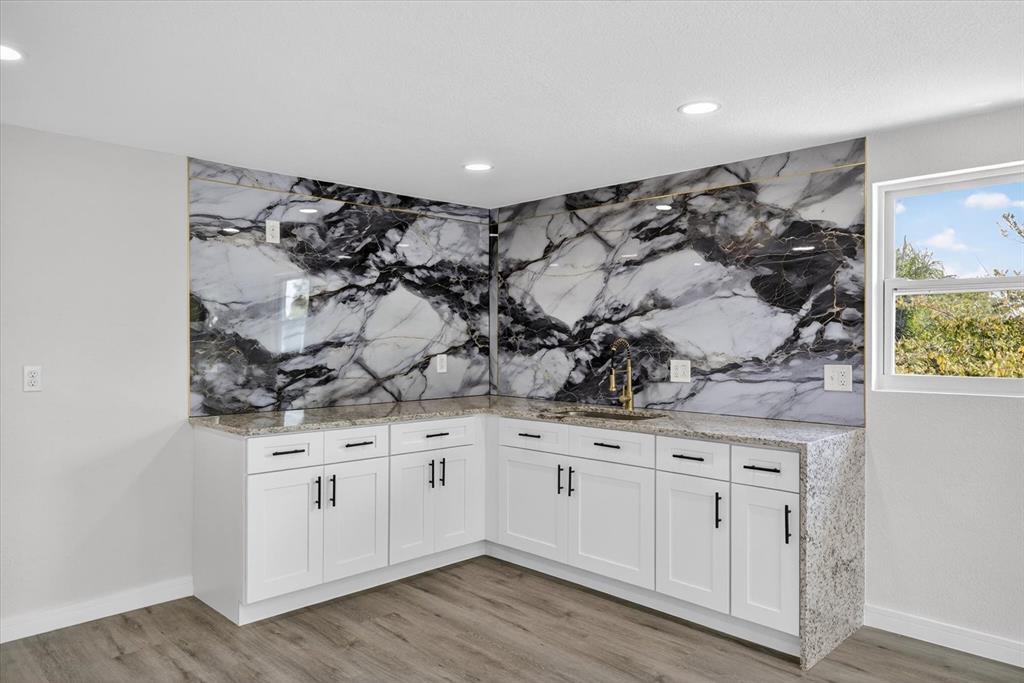 6334 Congress Street New Port Richey, FL 34653 - Photo 9 of 44