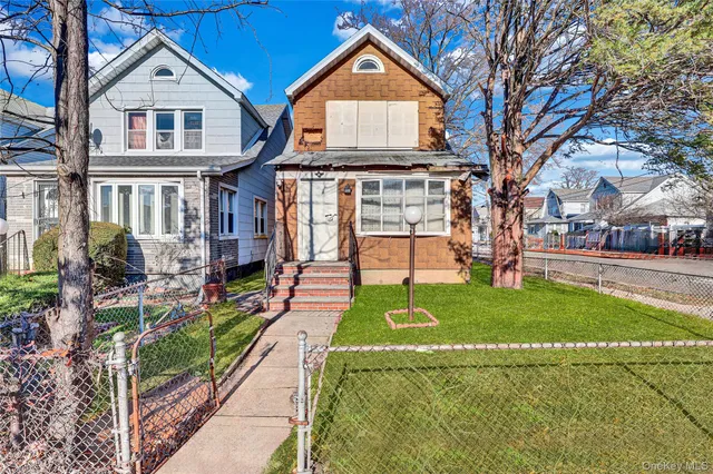 $539,900 | 176-43 120th Avenue | St. Albans