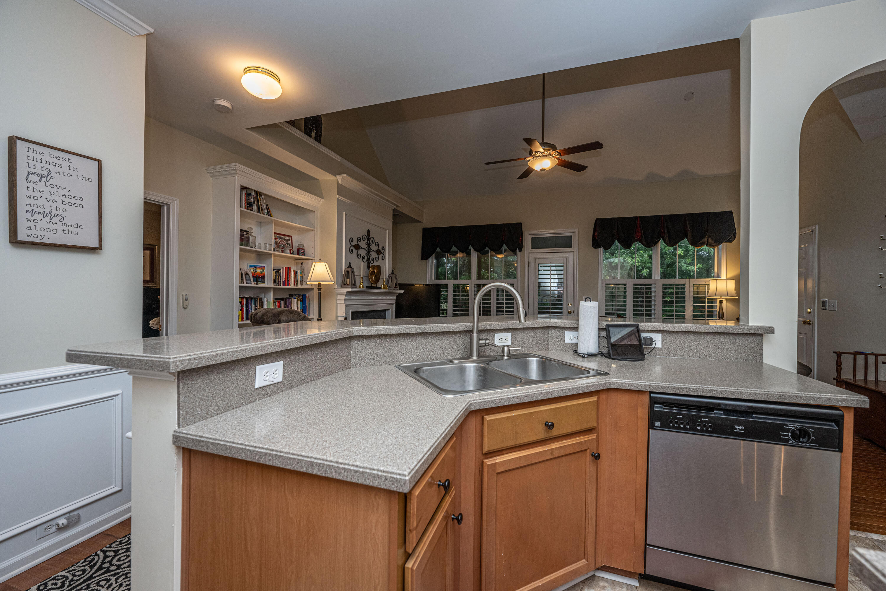 2294 Sandy Point Lane Mount Pleasant, SC 29466 - Photo 19 of 49 2294SandyPoint22
