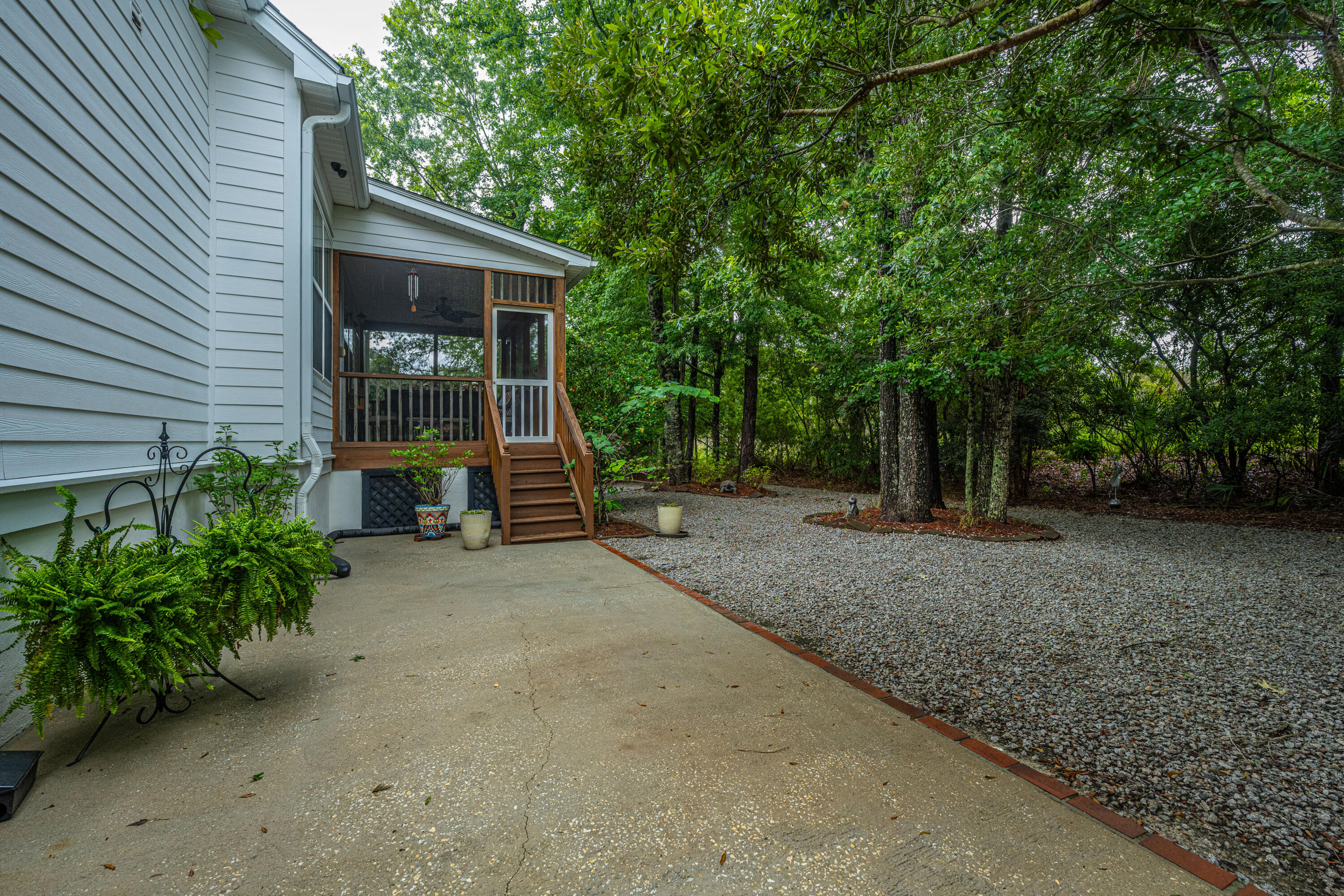 2294 Sandy Point Lane Mount Pleasant, SC 29466 - Photo 43 of 49 2294SandyPoint47