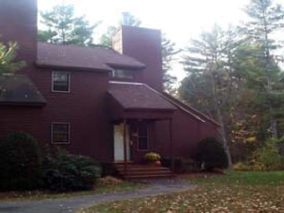 22 Kirriemuir Road, Unit 22 Stratham, NH 03885 - Photo 1 of 7 Gallery Image 1