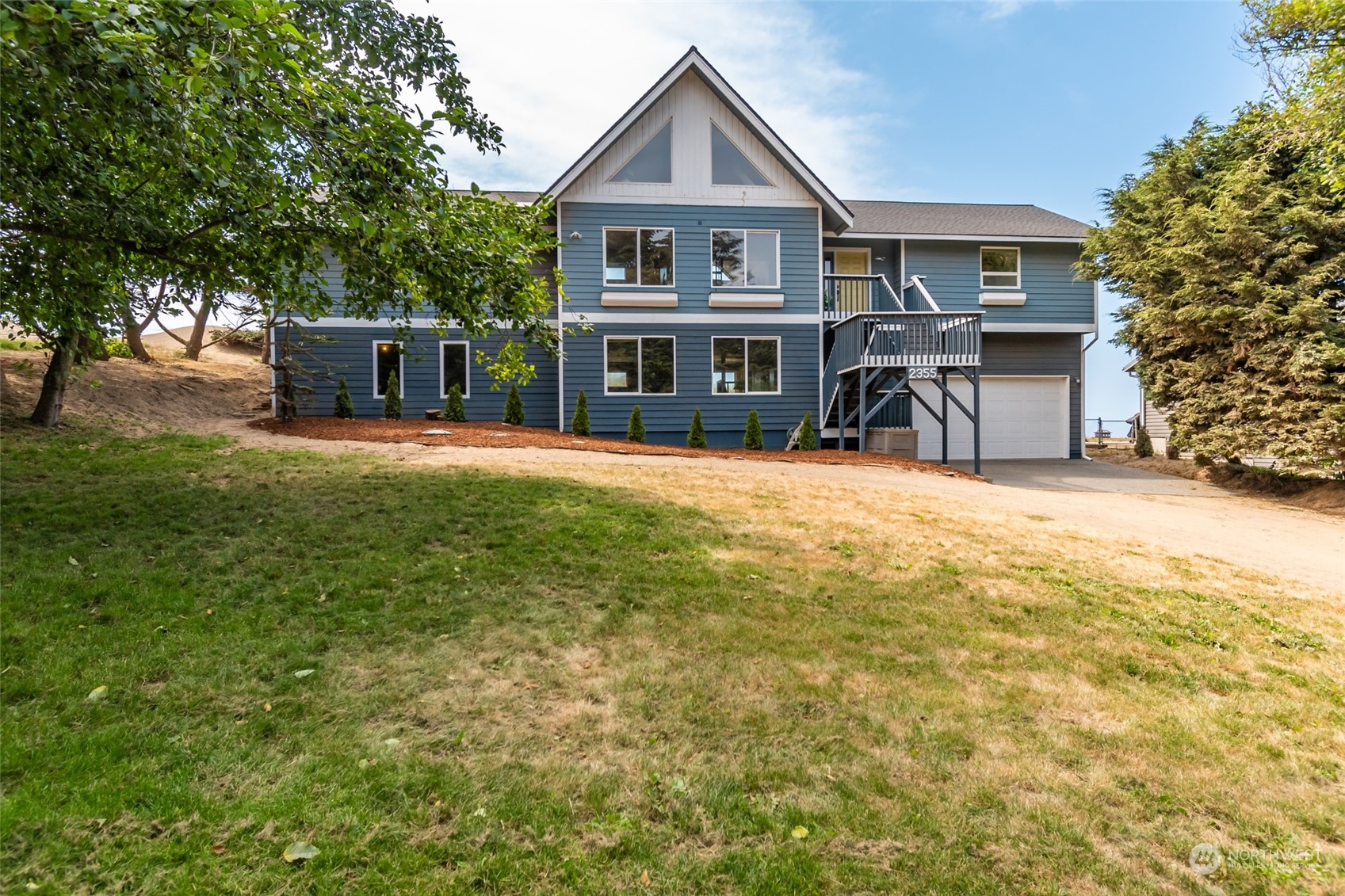 2355 West Beach Road Oak Harbor, WA 98277 - Photo 3 of 39 Gallery Image 3