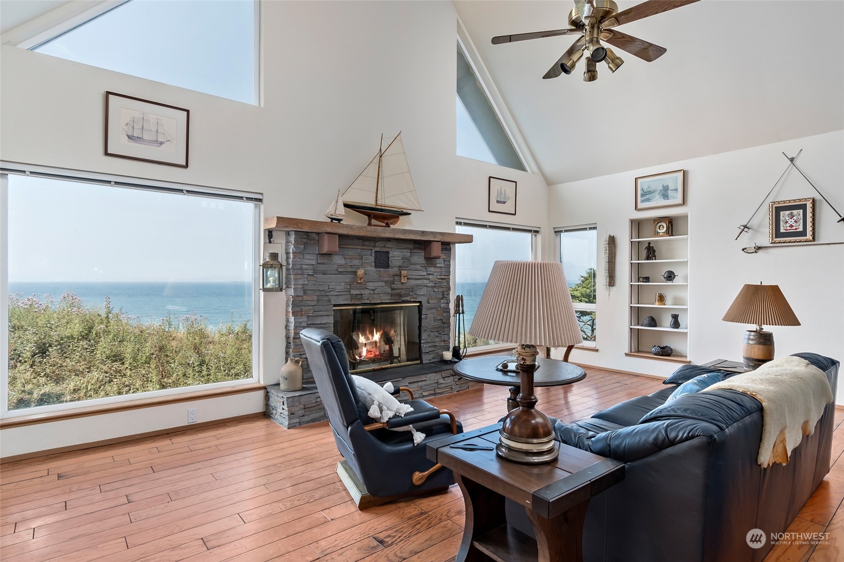 2355 West Beach Road Oak Harbor, WA 98277 - Photo 5 of 39 Gallery Image 5