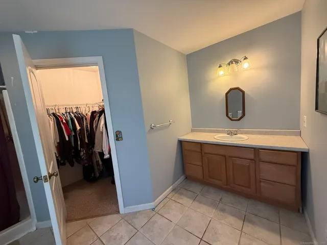 $459,000 | 57 Roselund Hill Road, Montville, CT 06382