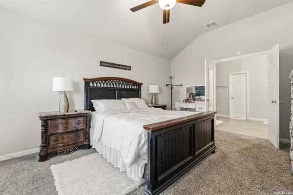 $2,100 | 5538 Jade Valley, San Antonio, TX 78242