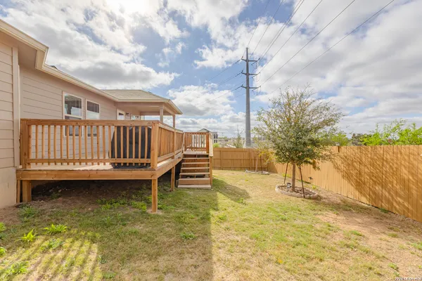 $2,100 | 5538 Jade Valley, San Antonio, TX 78242
